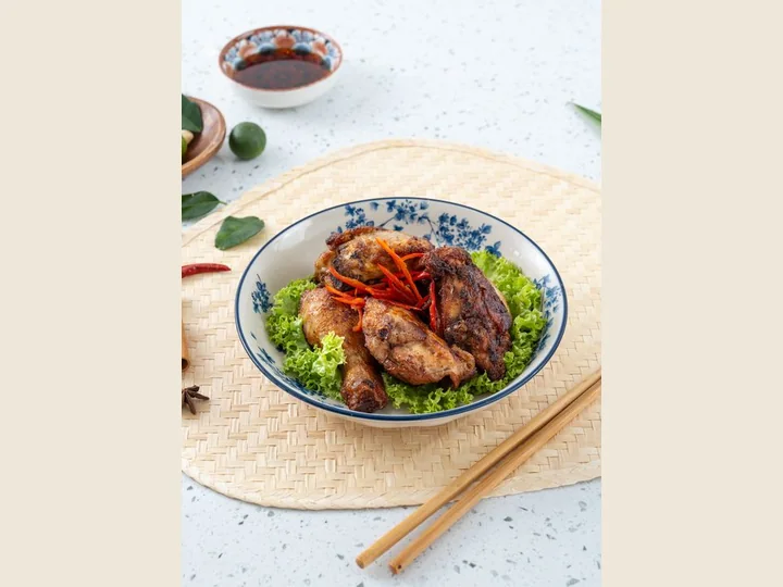 BB 소스 치킨 · BB SAUCE CHICKEN · BiBiChik 163